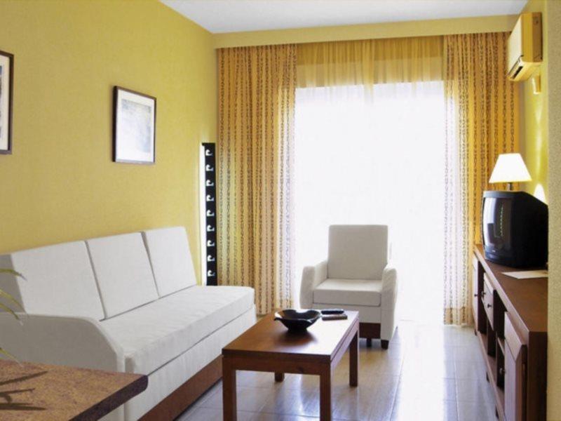 Aparthotel Las Dunas Чиклана-де-ла-Фронтера Екстер'єр фото